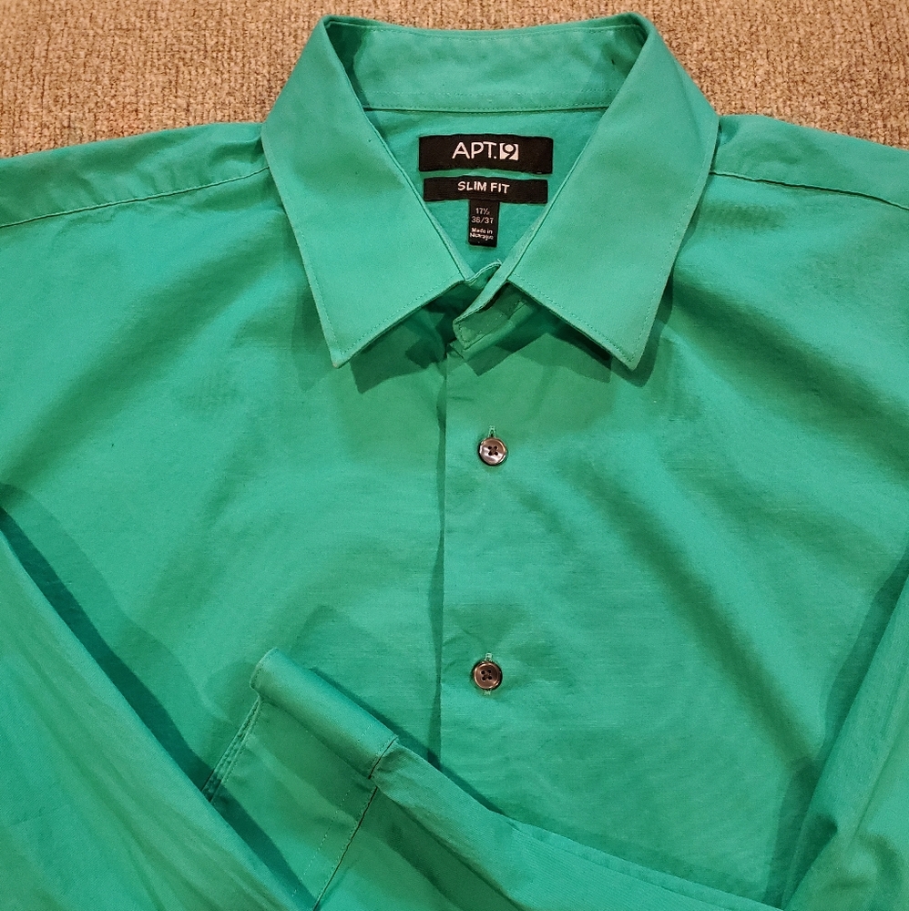 Apt. 9 Button Down